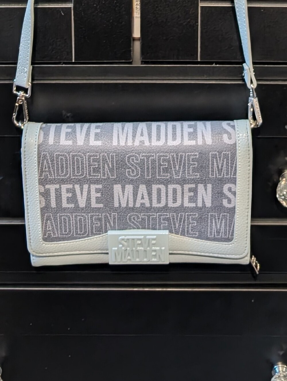 Steve Madden Light Blue Logo Messenger Crossbody. NWOT MSRP:  $78.00. - Picture 9 of 9
